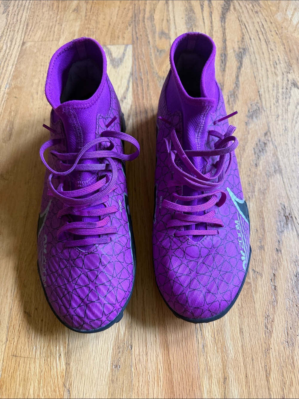 Nike Kids Purple High-Top Soccer Cleats